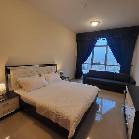 Beachfront Holiday Homes Ajman Exterior photo